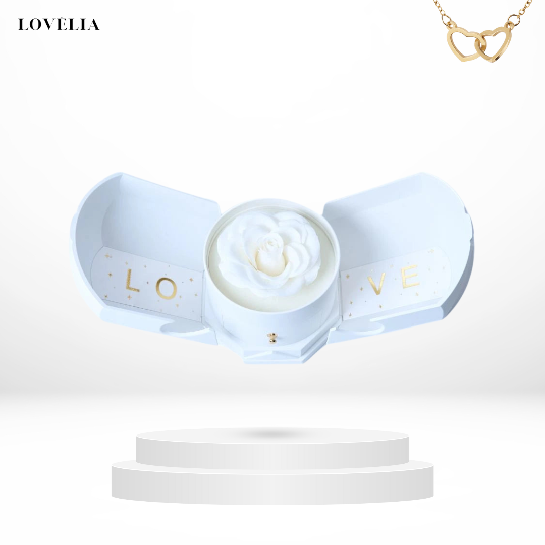 Coffret Capsule Lovélia™ & Collier Personnalisé