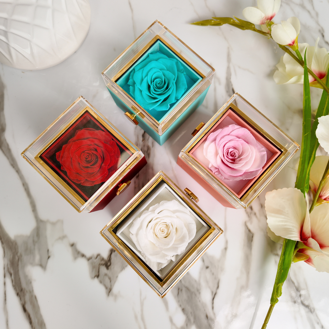 Coffret Tournant Lovélia™ & Collier Personnalisé