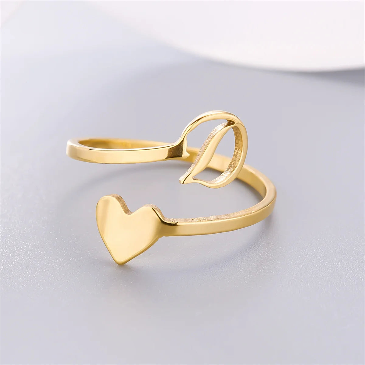 Bague Coeur Initiale Ajustable Lovélia™