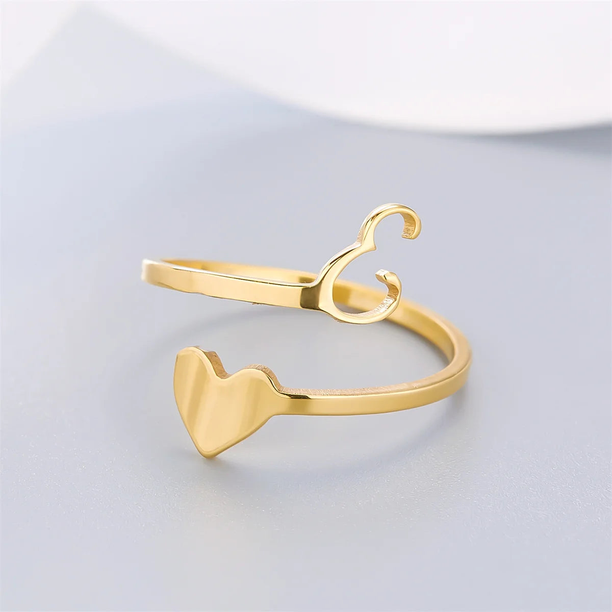 Bague Coeur Initiale Ajustable Lovélia™